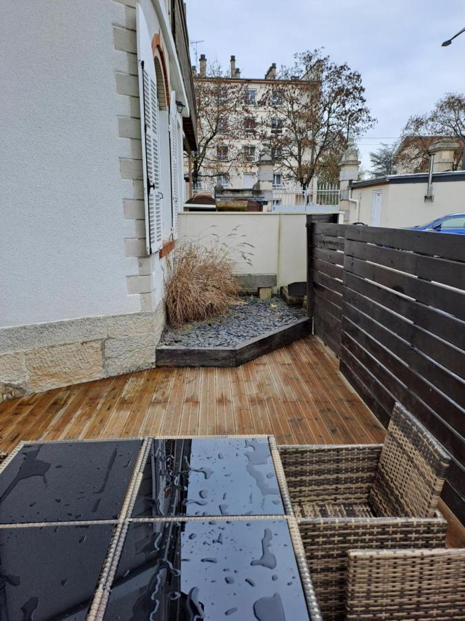 Bel Appartement Grande Terrasse Avec Parking A Dijon Exterior photo